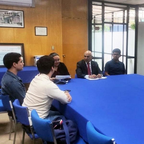 alumnos de intercambio